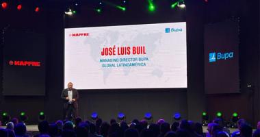 José Luis Buil presentando la Alianza MAPFRE - Bupa